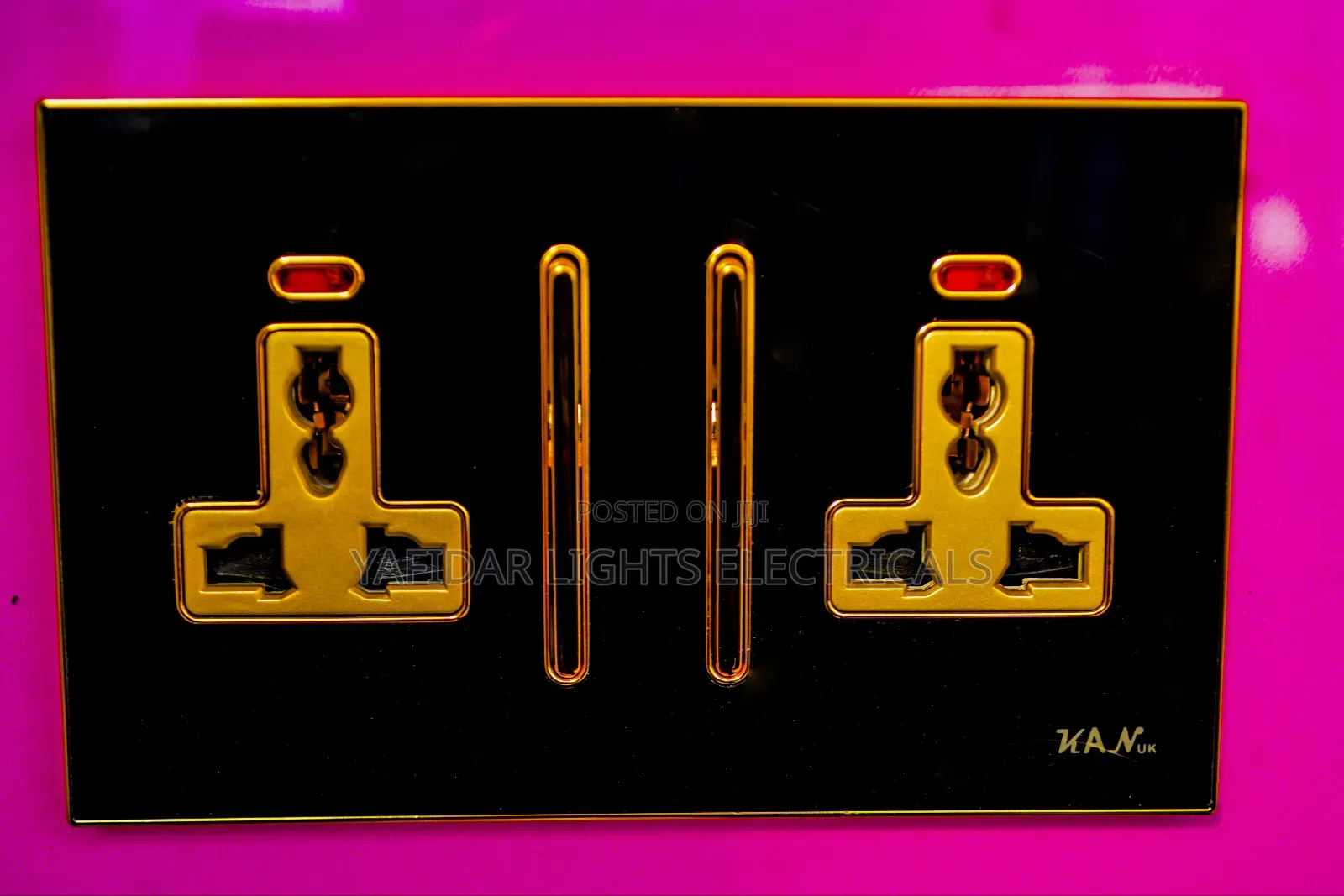 13a Double Socket