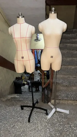 Size 8 Fully Pinnable Dress Forms