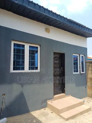 Photo - 1bdrm Apartment in Alakia, Egbeda for rent