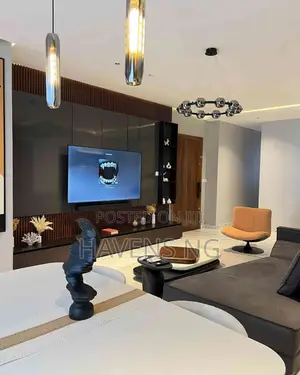 Clean 2-Bedroom Apartment Available for Short Let.