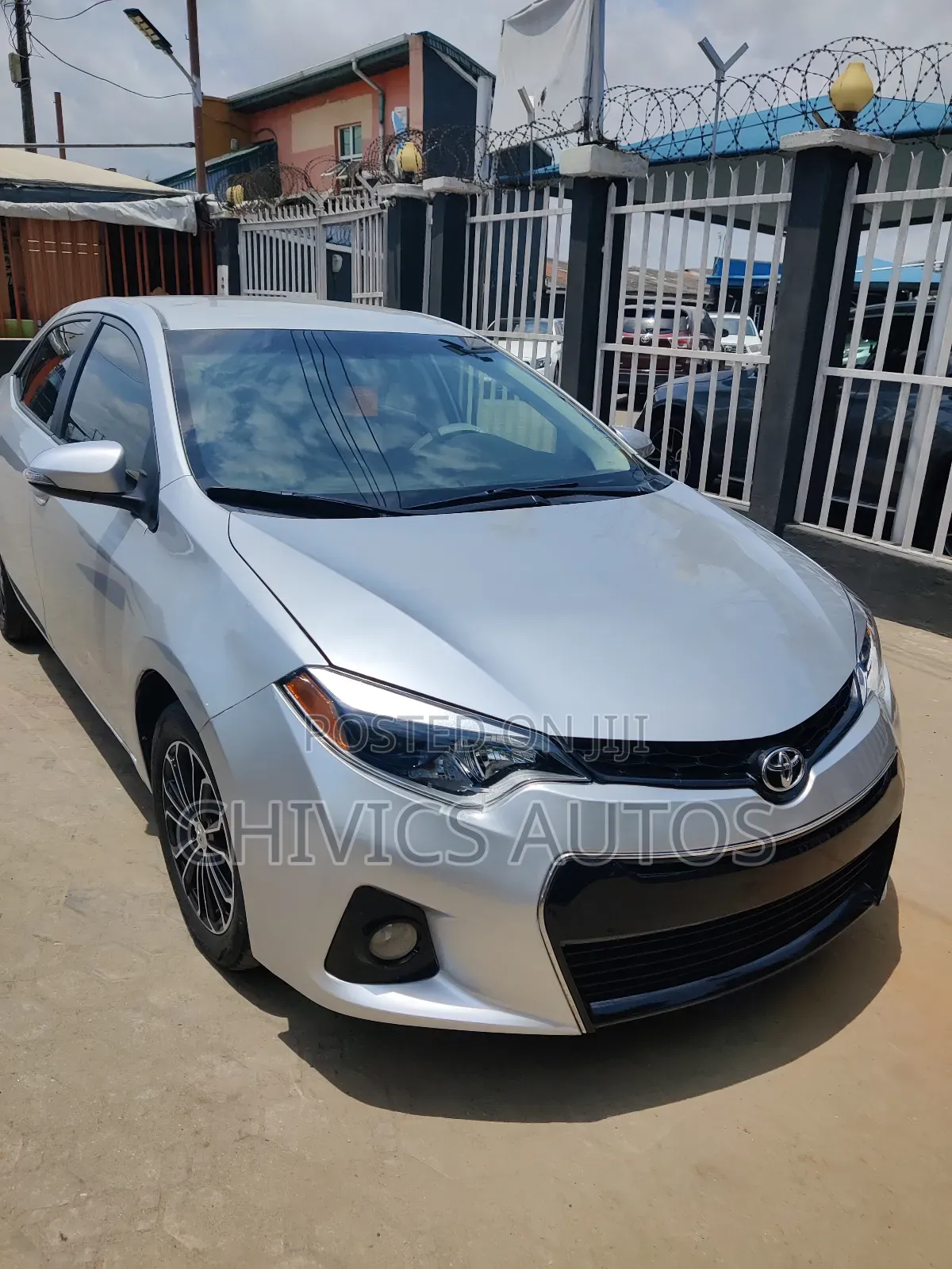 Toyota Corolla 2015 Silver