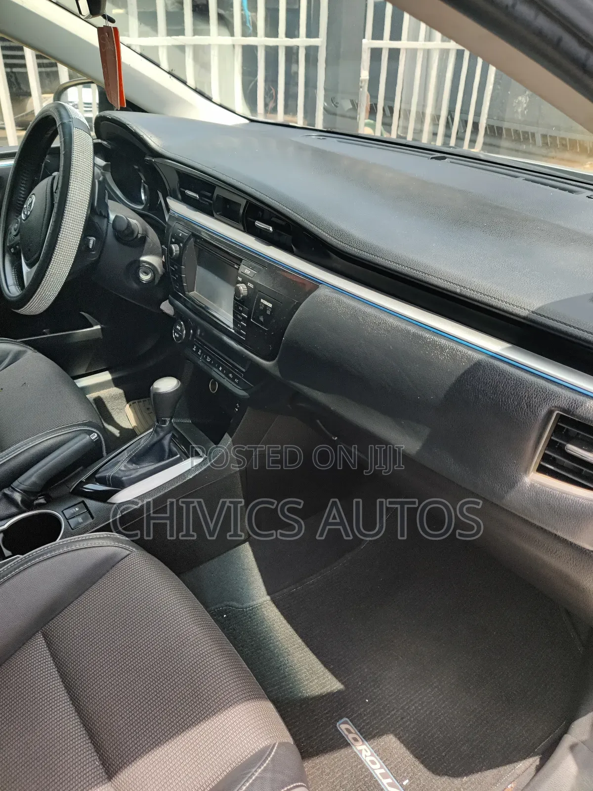 Toyota Corolla 2015 Silver