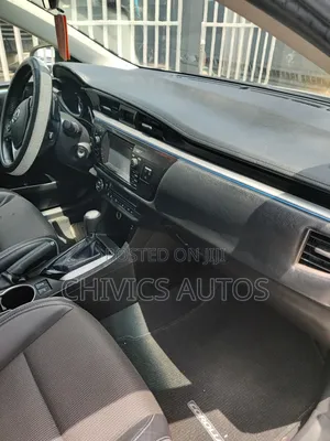 Toyota Corolla 2015 Silver