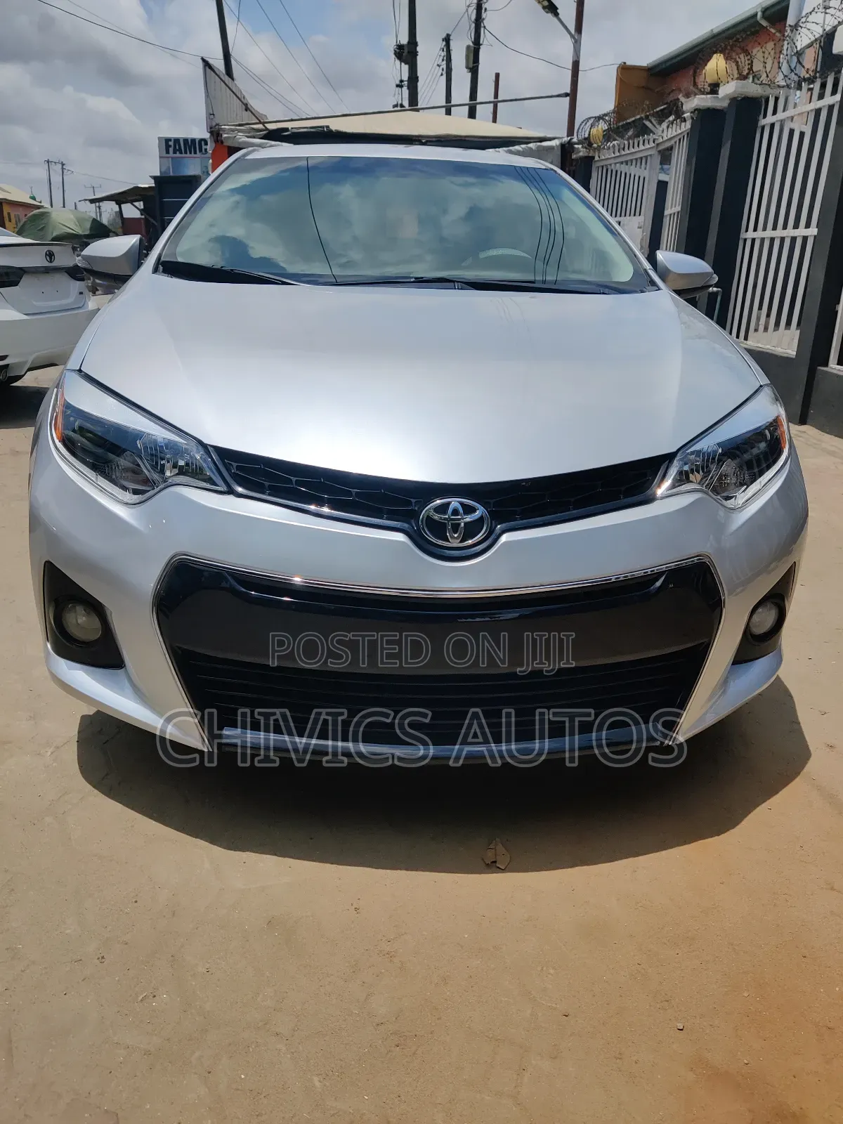 Toyota Corolla 2015 Silver
