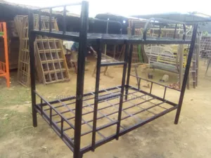 High-Low Detachable Bed.