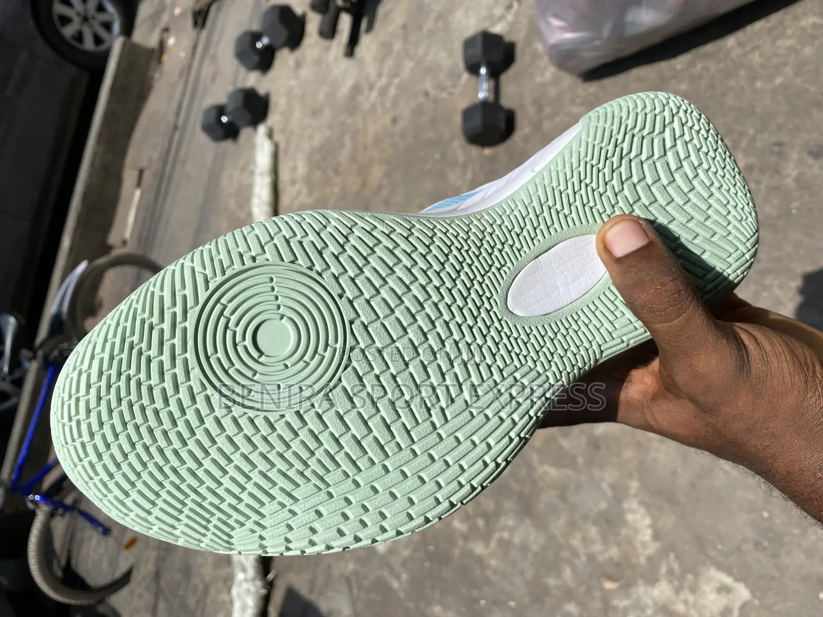 Basketball Shoe ( 007)