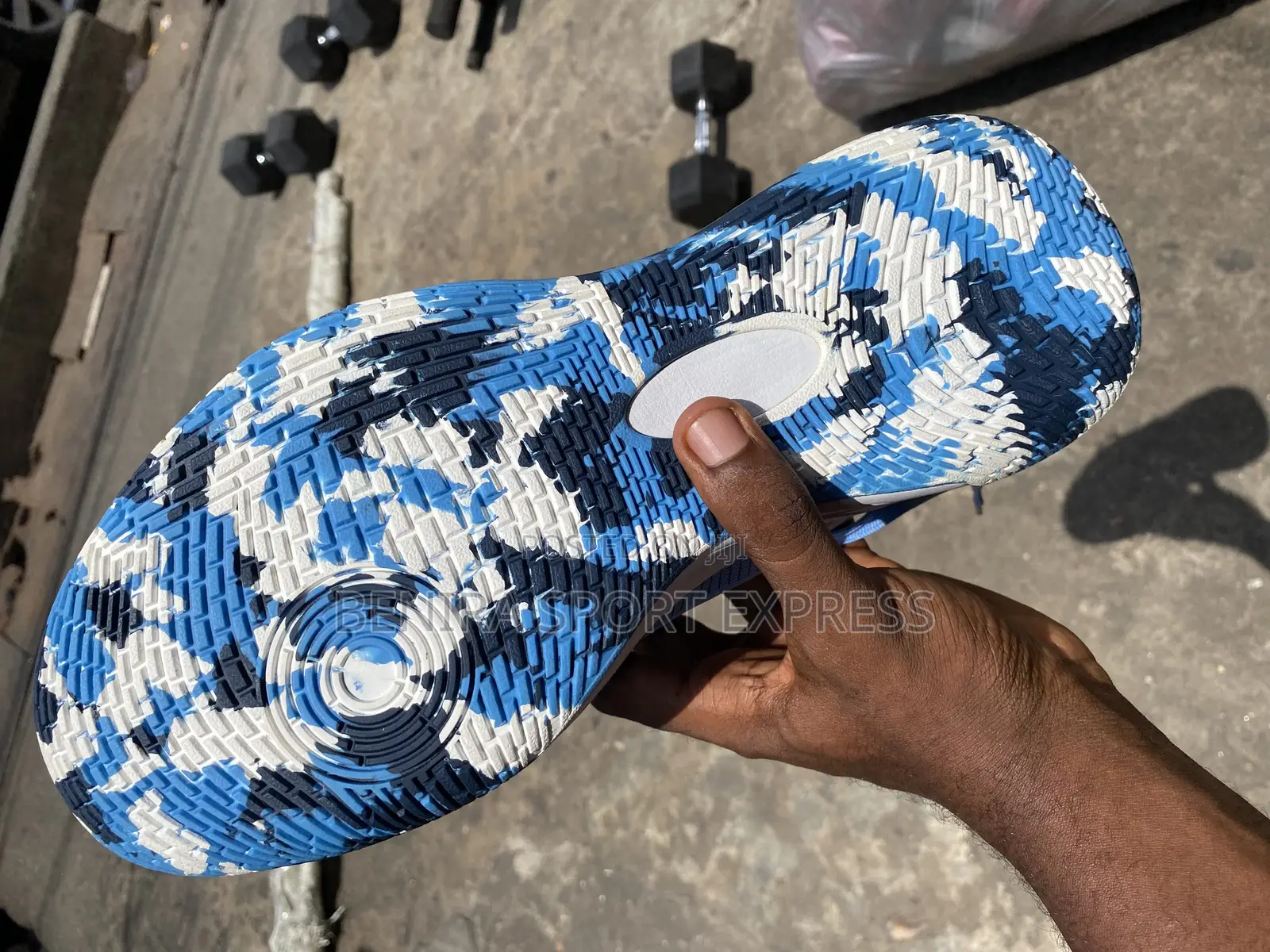 Basketball Shoe ( 007)