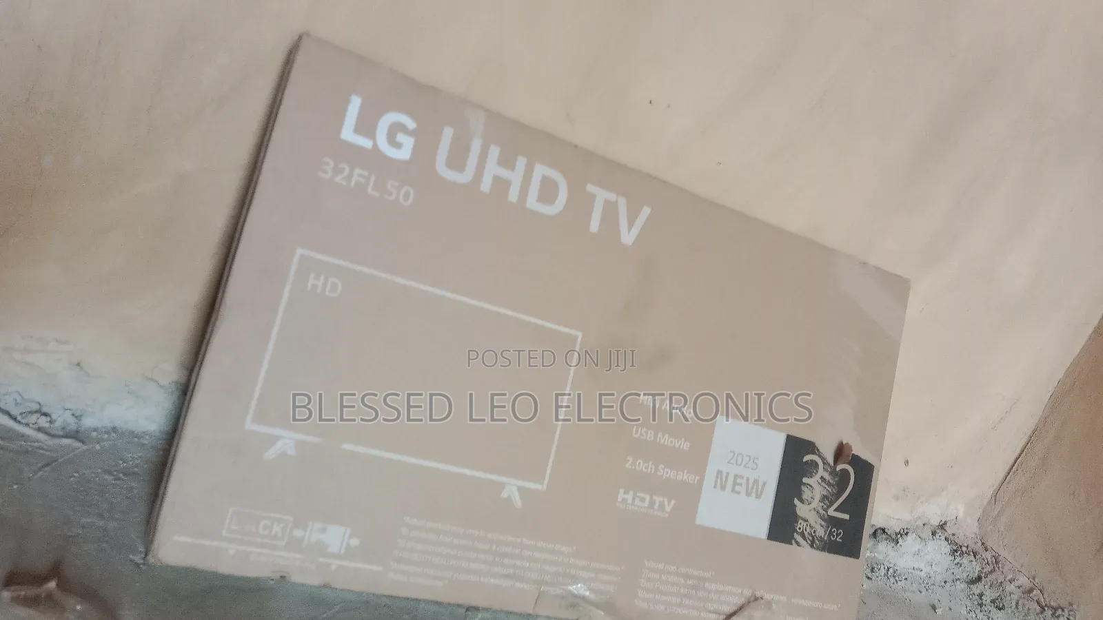 32 Inches Flat Screen Lg Tv