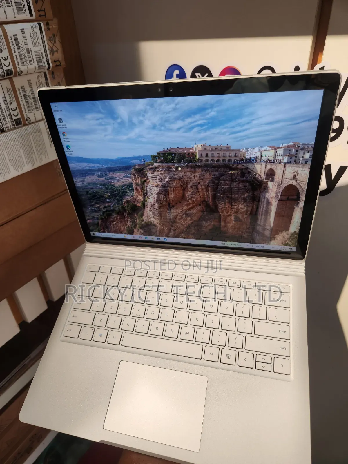 Laptop Microsoft Surface Laptop 6 8GB Intel Core I7 SSD 256GB