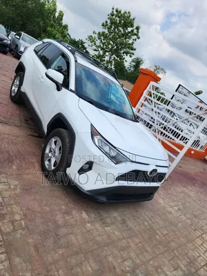 Toyota RAV4 2020 White