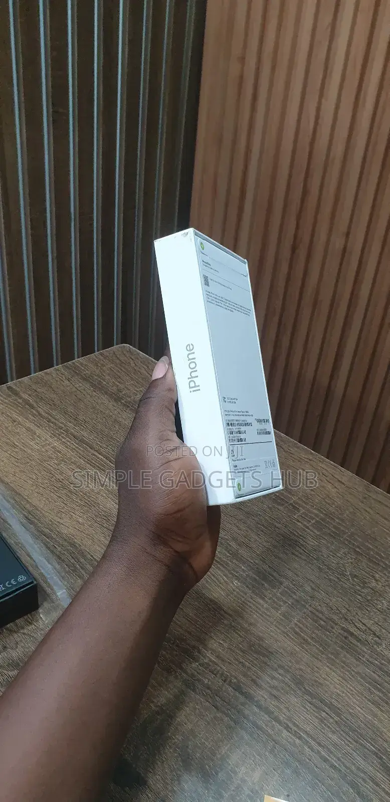 New Apple iPhone 16 Pro 256 GB