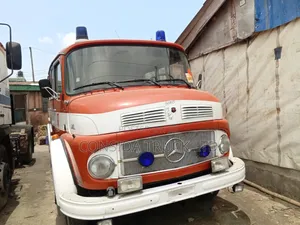 Mercedes Benz Atego Orange 1998