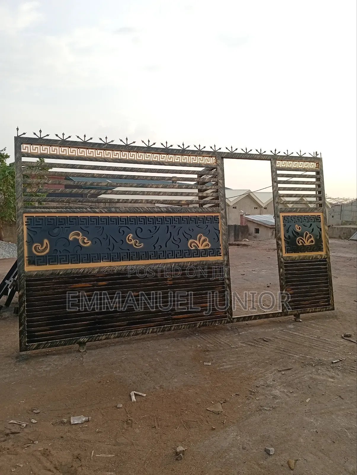 Rolling Gate