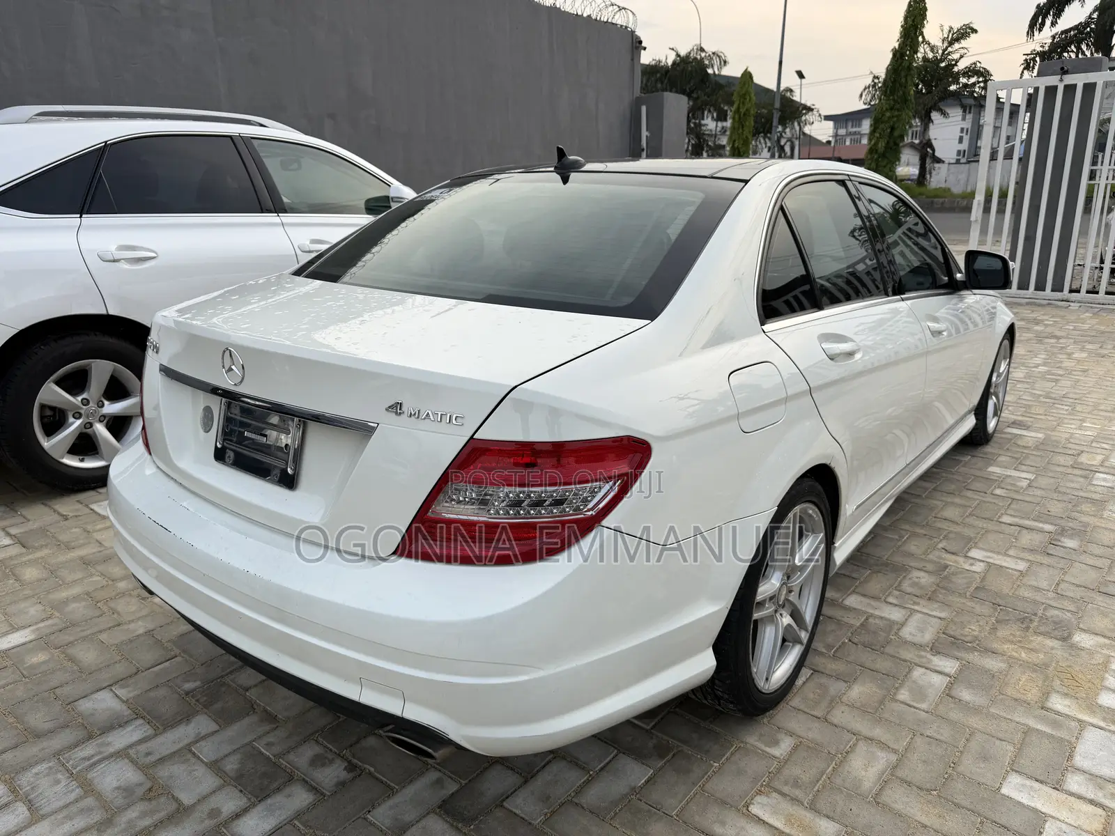 Mercedes-Benz C300 2008 White