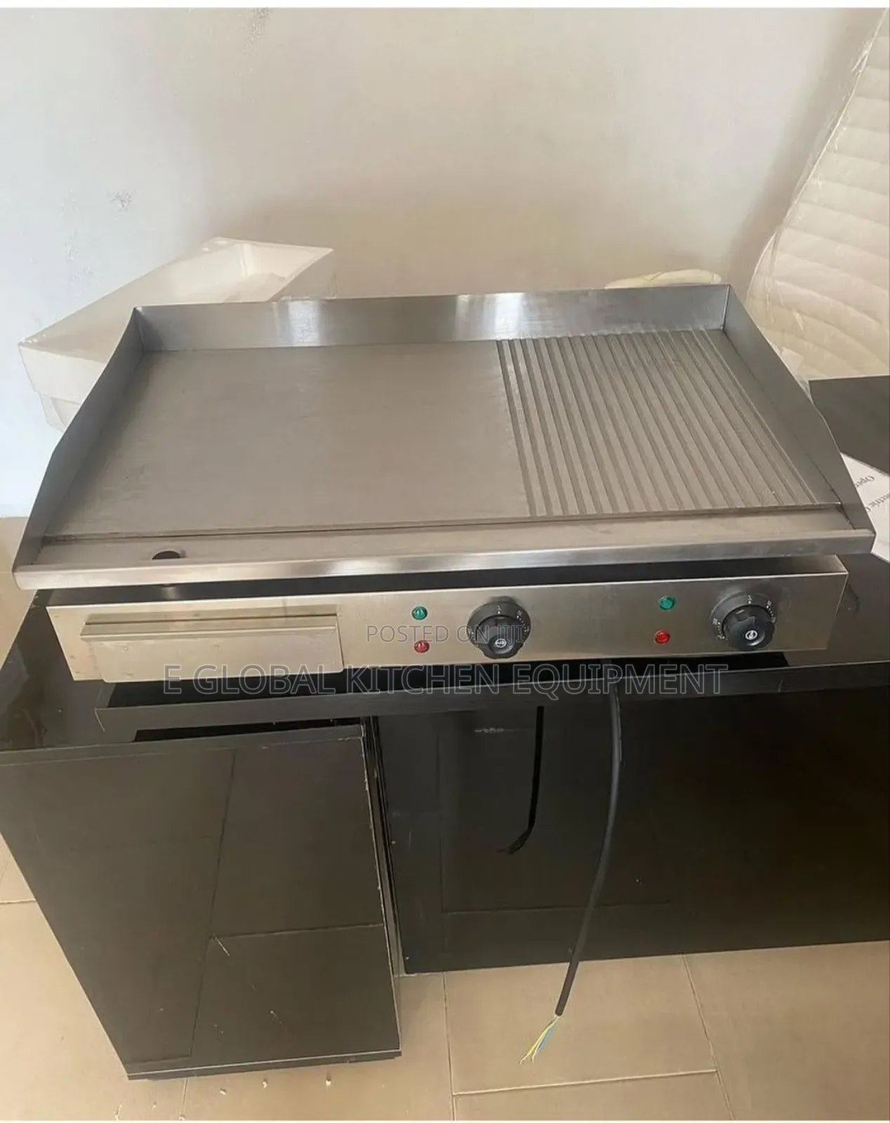 Electric Griddle Machine