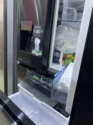 Hisense Side by Side Refrigerator Drawer and Ice Maker 560l