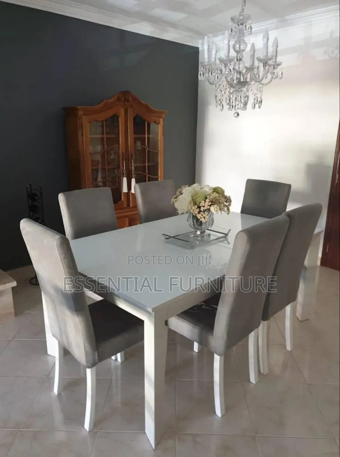 6 Sitter Dinning Table