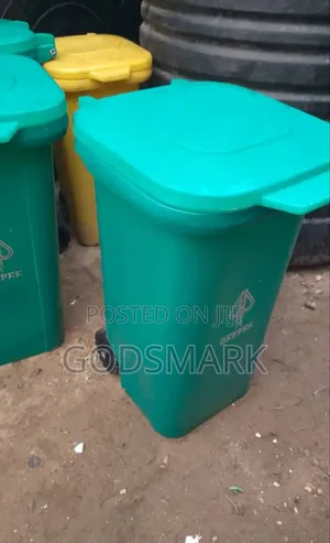 240 Litres Geepee Dustbin/Waste Bin.