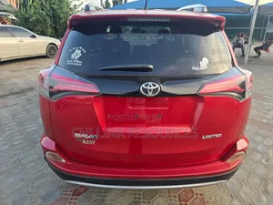 Toyota RAV4 2014 Red