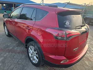 Toyota RAV4 2014 Red