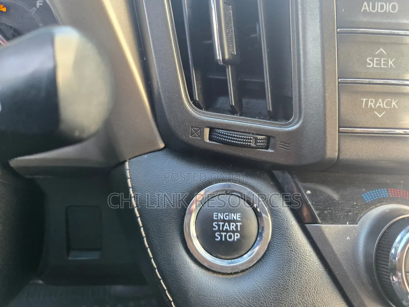 Toyota RAV4 2014 Red