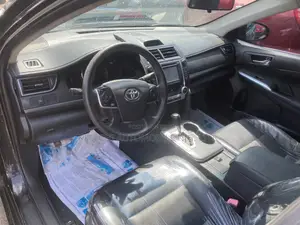 Toyota Camry XLE 4dr Sedan (2.5L 4cyl 6A) 2013 Black