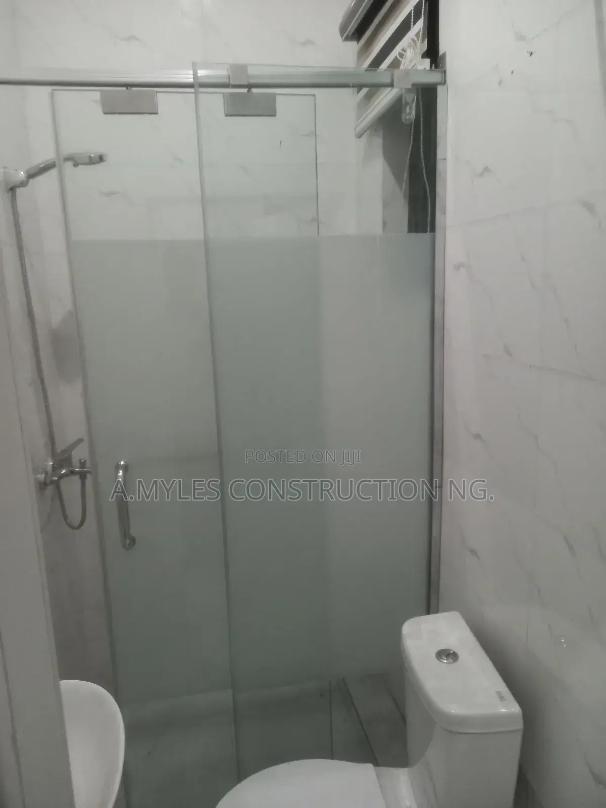 Shower Cubicles Lekk