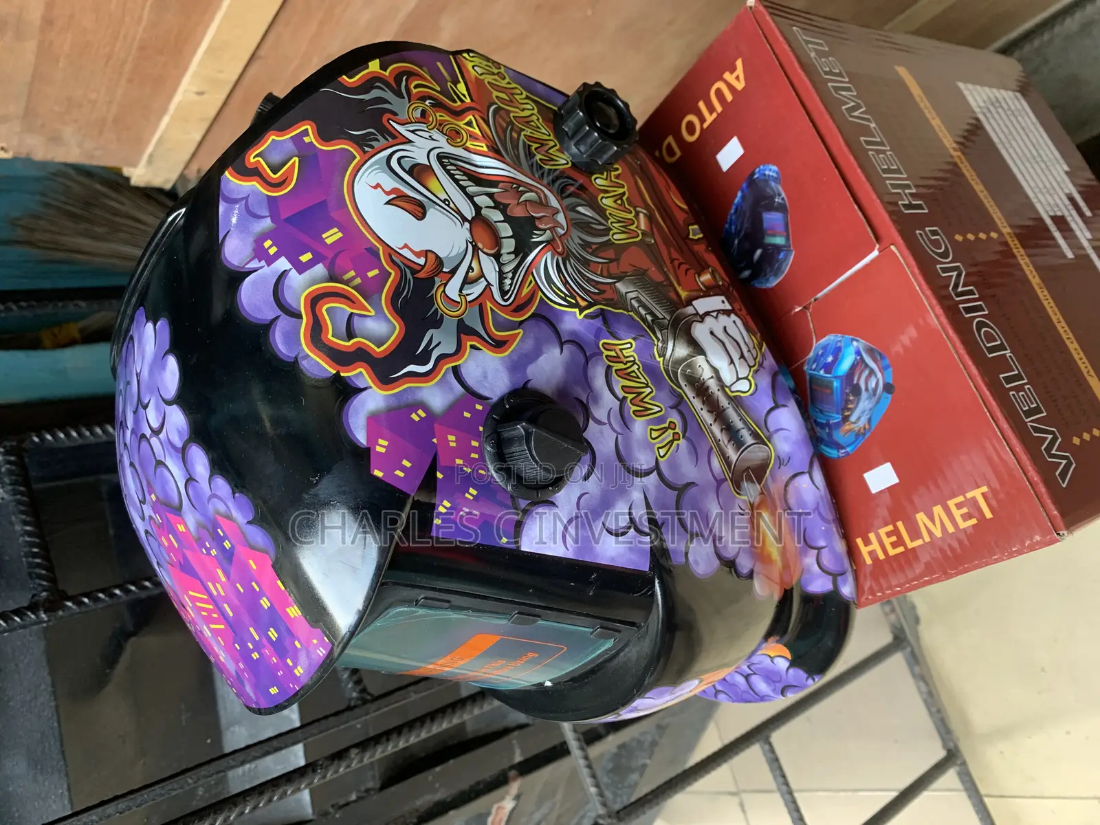 Auto Darkening Welding Helmet