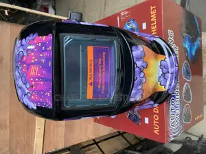 Auto Darkening Welding Helmet