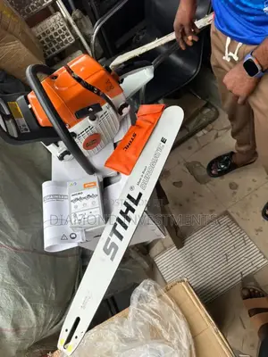Chain Saw Machine Petrol Engine