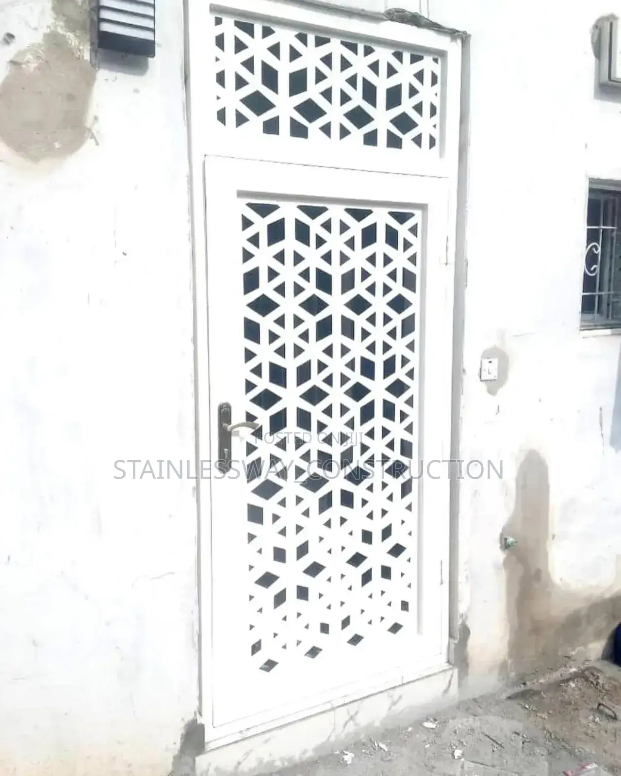 Accucut Railings
