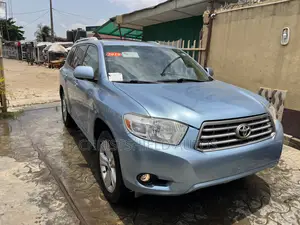 Toyota Highlander Limited 2010 Blue