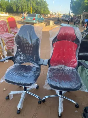 High Quality Office Ergonomic Swivel Mesh Chair
