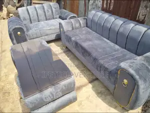 Tuxedo Luxury Sofa Set With Table