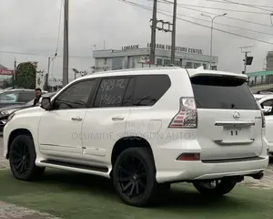 Lexus GX 460 Luxury 2018 White