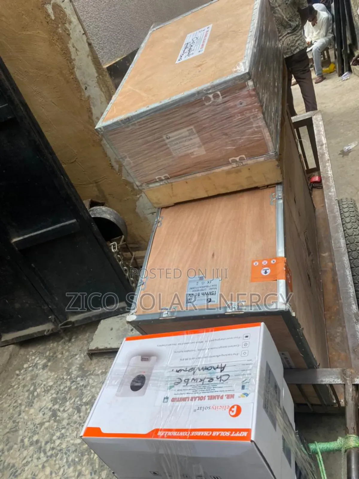 Solar Battery,Inverters and Controller