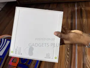 Airpods Max 2024