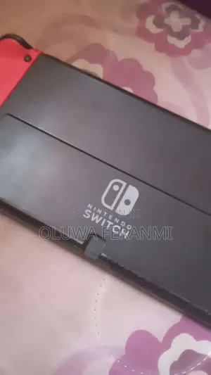 Photo - Nintendo Switch Oled