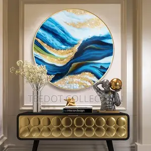 Circle Frame Picture