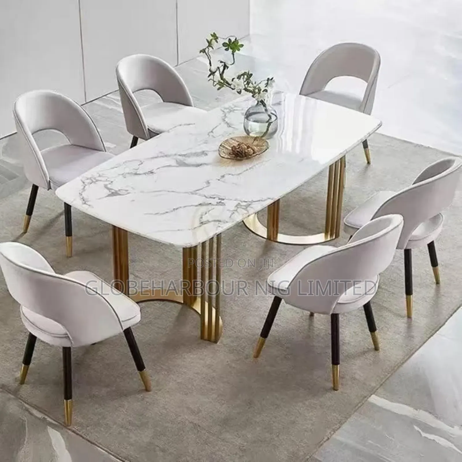 Luxury Mable Top Dinning Set