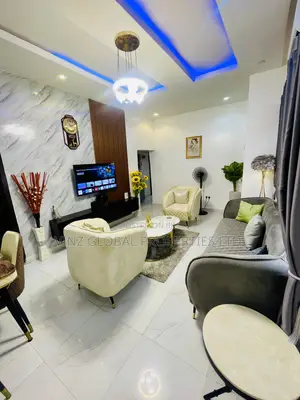 Stunning Luxury 3 Bedroom Apartment With Ps5,Solar Inverter