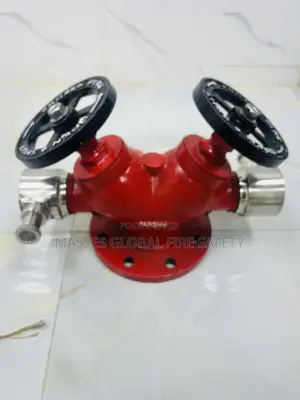 Double Head Landing Valve