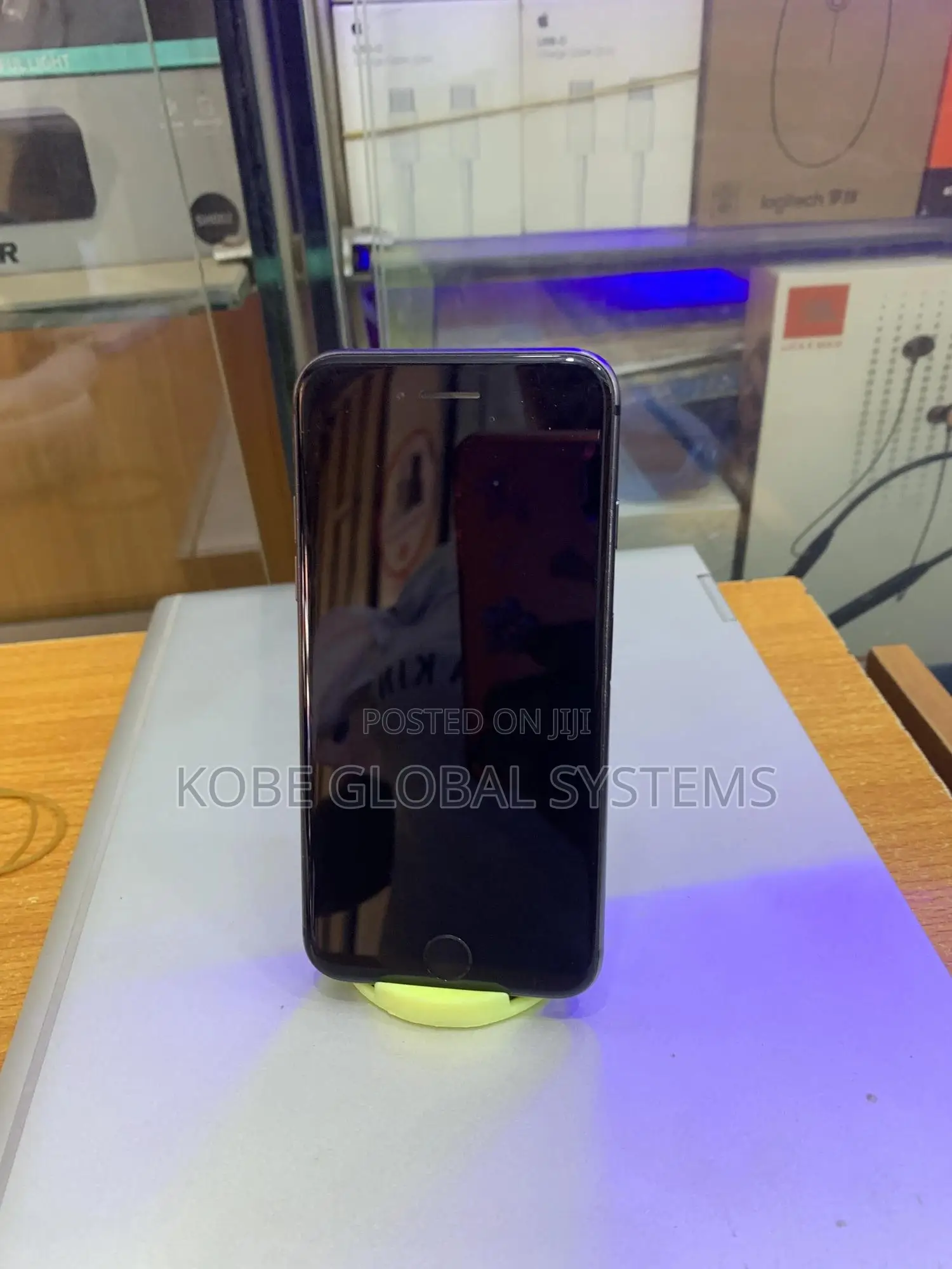Apple iPhone XR 64 GB Black