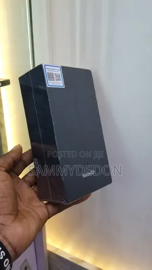 Photo - New Samsung Galaxy Note 10 Plus 256 GB Black