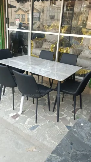 Mable Top 6 Seater Dinning Set