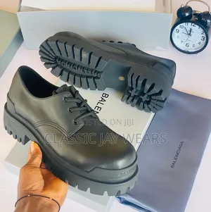 Balenciaga Black Lace Up Big Sole Collection