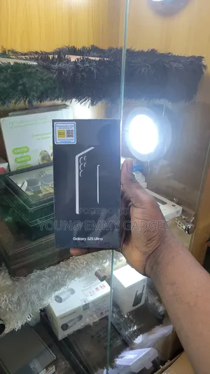 New Samsung Galaxy S25 Ultra 512 GB Black