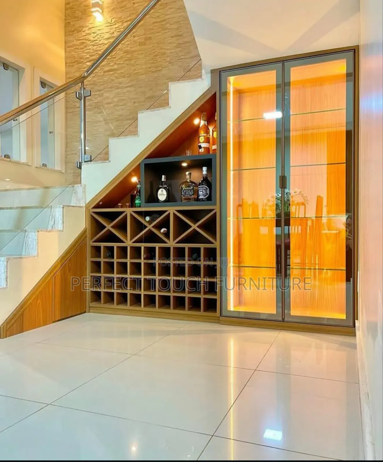 Stair-Case Wine Bar 