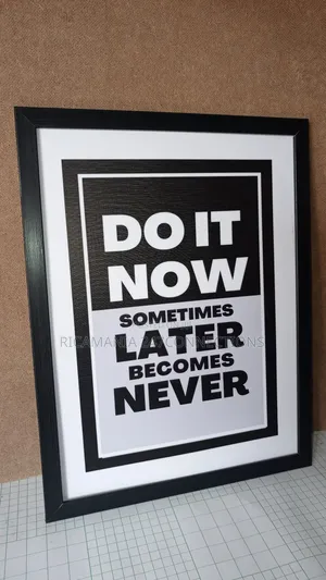 Motivational Quotes on a Photo Frame