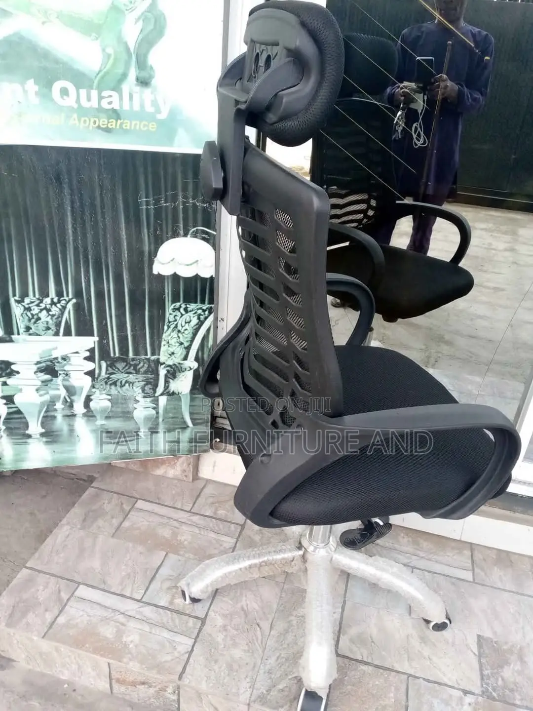 Adjustable Black Office Chair